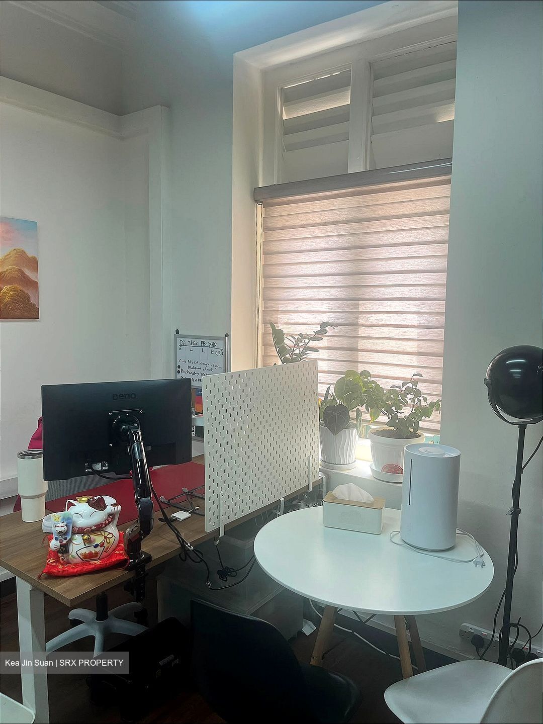 Sago Street (D1), Office #605469501
